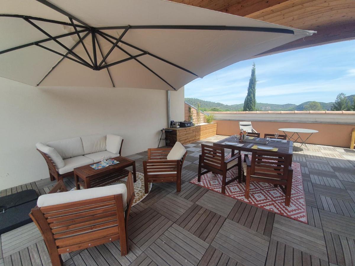 Terrasse 130M2 Panoramique Avec Climatisation Piscine - 3 Chambres Gréoux-les-Bains Eksteriør billede